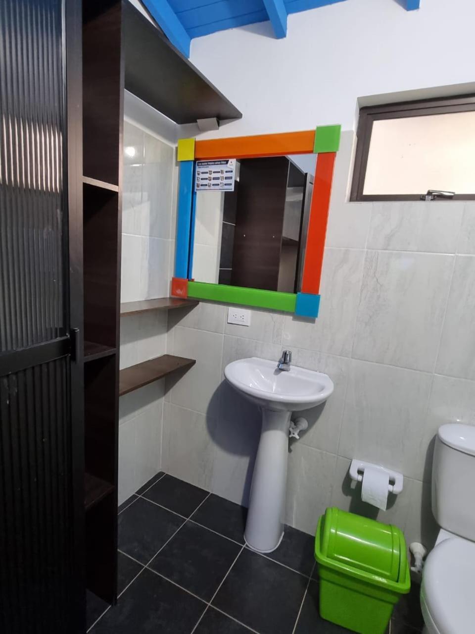 Hotel Acuarela Del Rio Санта-Фе-де-Антьокия Экстерьер фото
