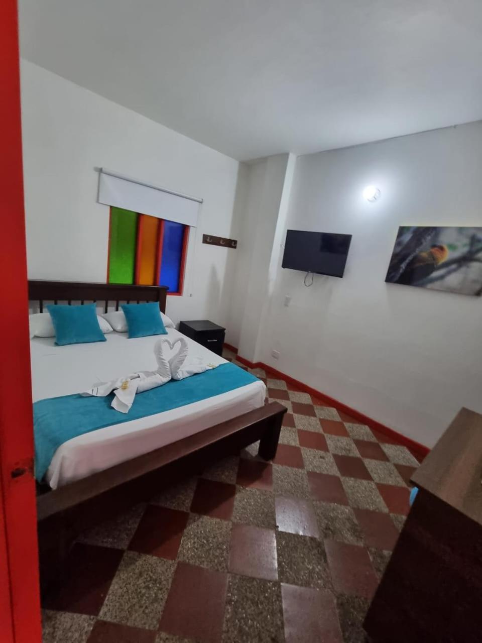 Hotel Acuarela Del Rio Санта-Фе-де-Антьокия Экстерьер фото