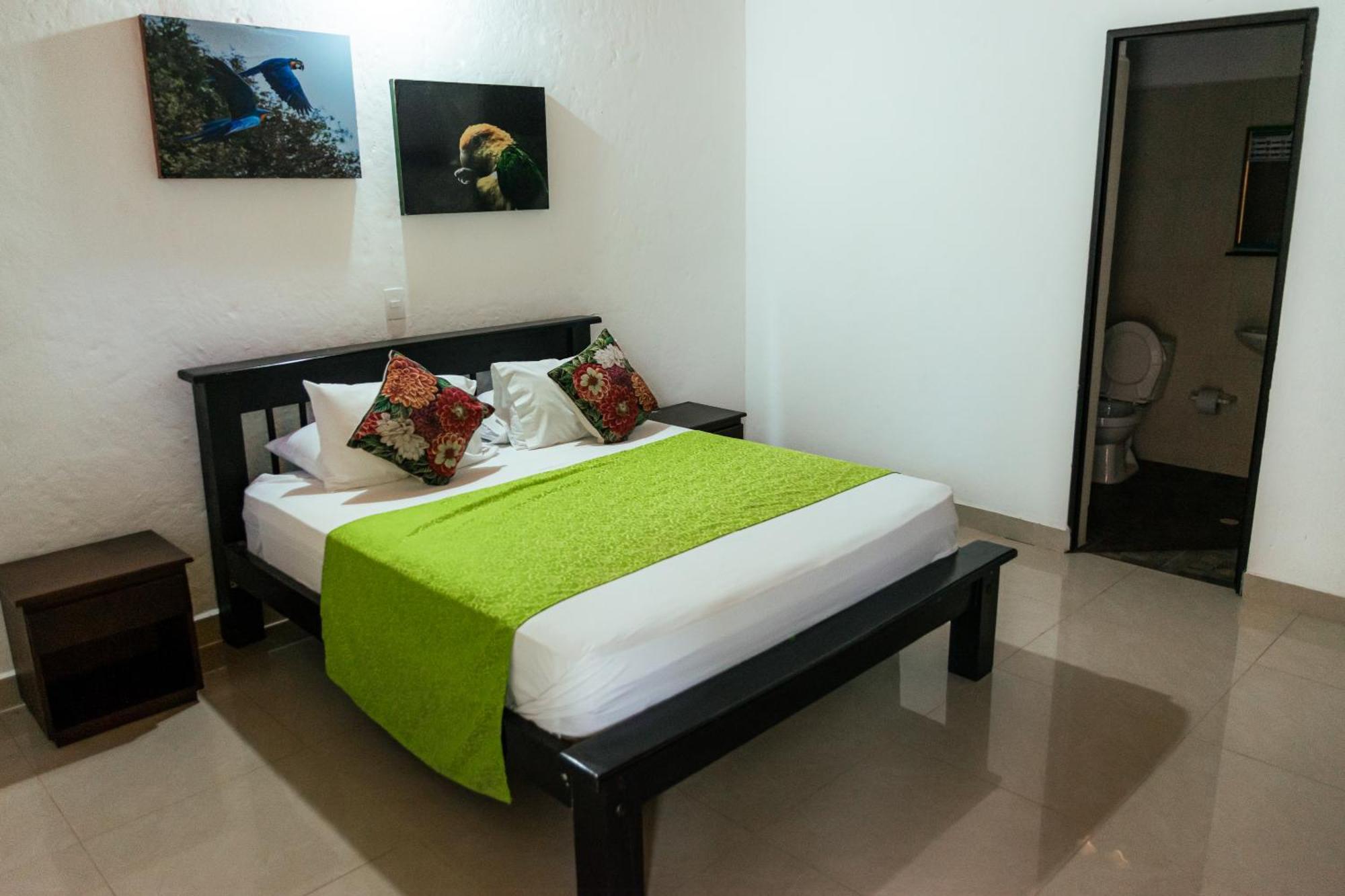 Hotel Acuarela Del Rio Санта-Фе-де-Антьокия Экстерьер фото